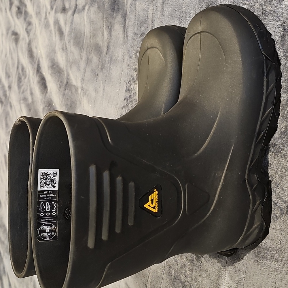 Black Rubber Work Boots
